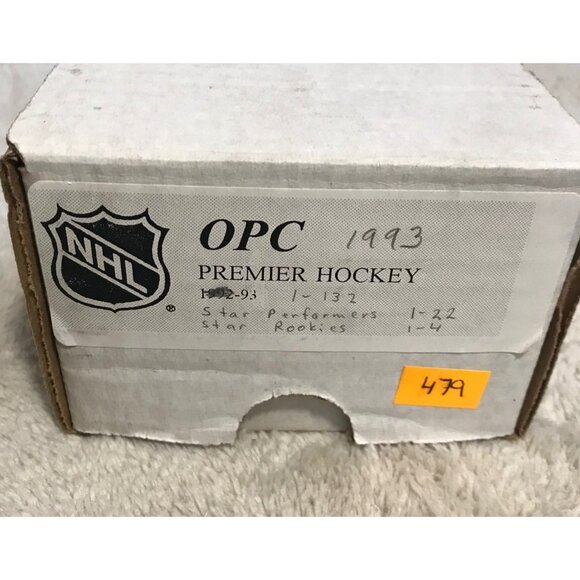 1992-93 OPC Premier Hockey Cards Box Set - NHL Star Performers & Rookies 1- 132 - Picture 2 of 3